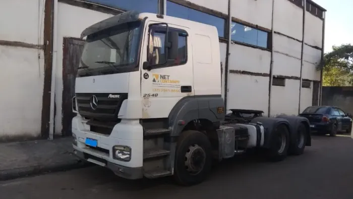 Mercedes Benz 2540 Ano 2006. 