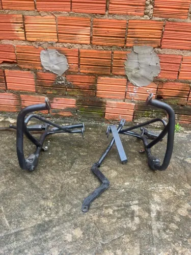 Protetor de carenagem da xre300  da chapam (ano 20 a 23)