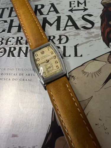 RELÓGIO IMPERIAL JUNGHANS 