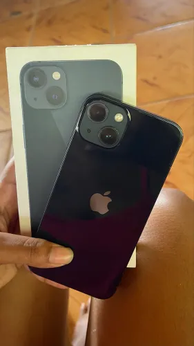 iPhone 13 128 gb cor meia noite
