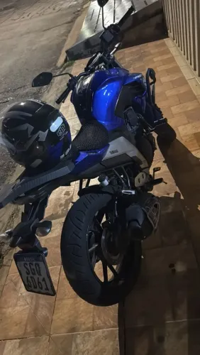 Fazer 250