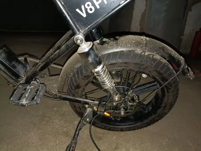 V8 pro com defeito