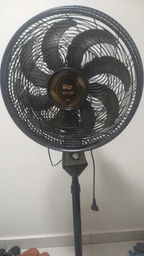 Ventilador de coluna semi novo