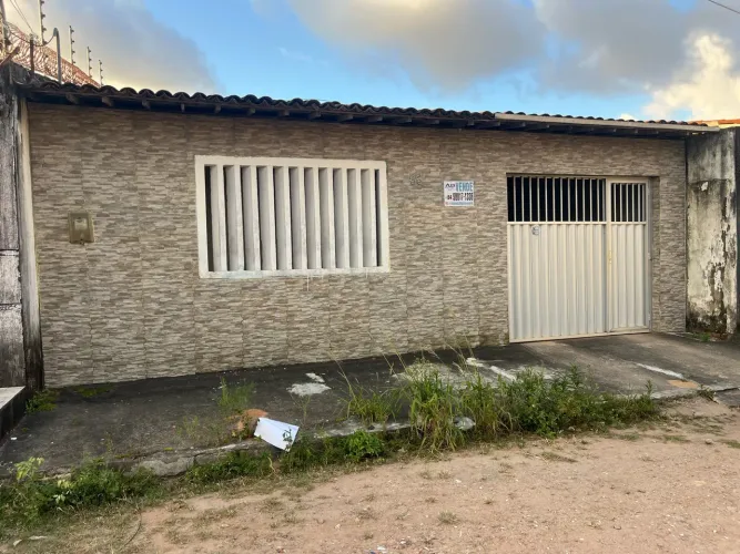 Casa no Planalto à venda