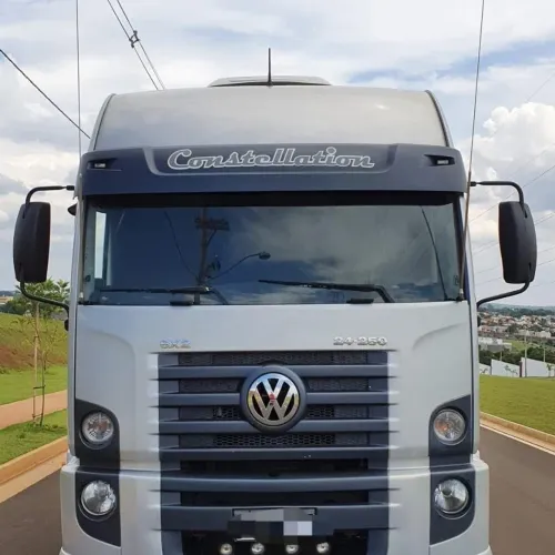 Volkswagen 24-250 Carroceria ano 2012