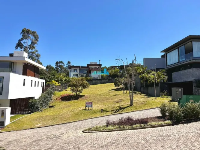 Terreno no Vivá Cacupe com 762,00 m²