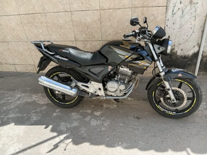 Honda cb twuister 250