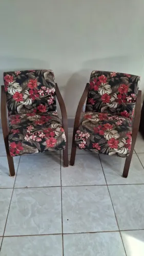 KIT 2 POLTRONAS