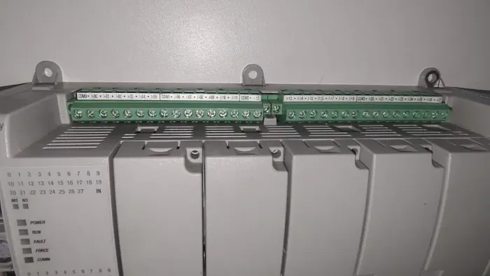 Vendo CLP (Controlador Lógico Programável) MIcro850 2080-L50E-48QBB
