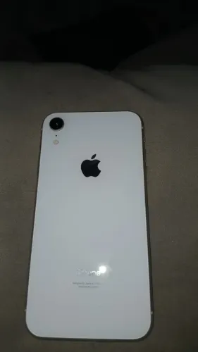 iPhone XR - 64GB