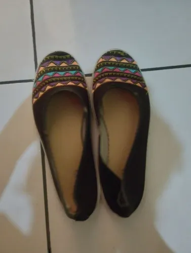 Sapatos 15 reais