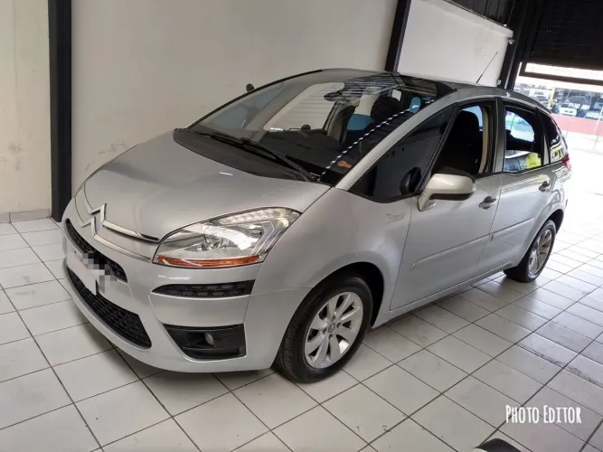 Citroen C4 GLX 2.0 Flex 16V 5P Aut. 2010