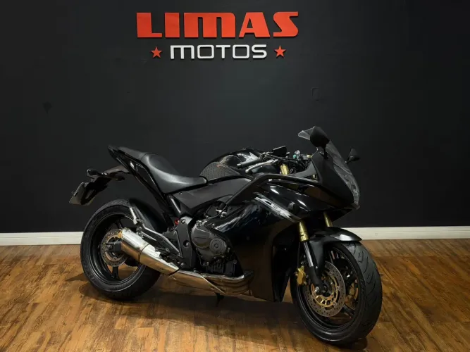  CBR 600F Preta 2012 - Apenas 36.800 KM.