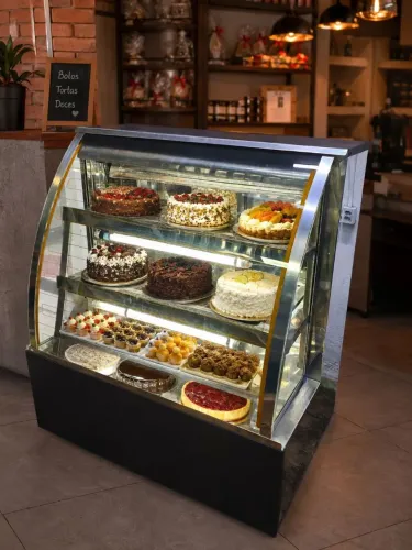 Balcão expositor inox refrigerado ideal para tortas