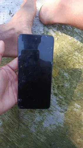 Celular moto g14 usado mais em perfeito estado.