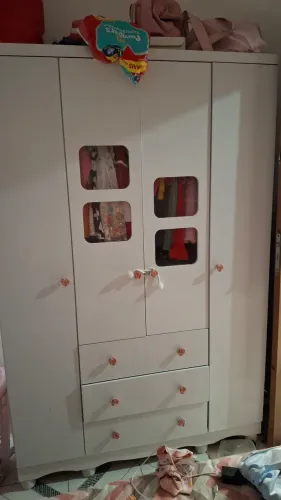 Guarda roupa infantil