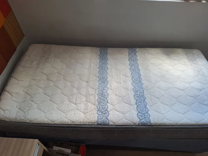 CAMA DE SOLTEIRO
