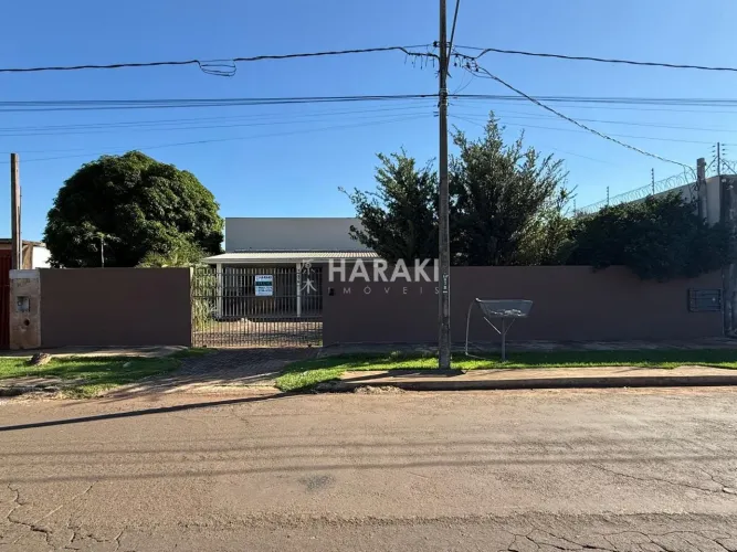 Barracão para Locação no bairro Jardim Diamante, localizado na cidade de Maringá / PR.