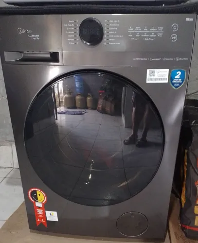 Máquina lava e seca