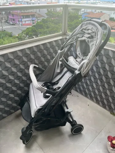Carrinho de Passeio de bebê