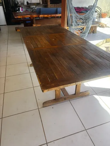 Mesa de Madeira Extensível (Acácia/Jatobá) - 6 a 8 lugares