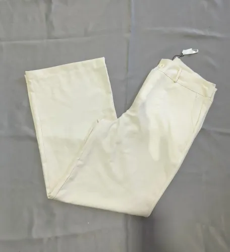 Calça Nova