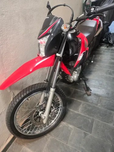 Honda bros 2021
