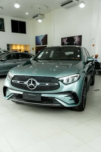 Mercedes-Benz GLC-300 AMG L. Cou. 4M 2.0 TB Aut. (híb) 2026