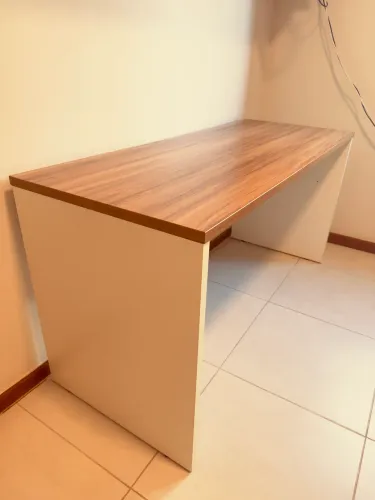 Mesa de estudo/ home office