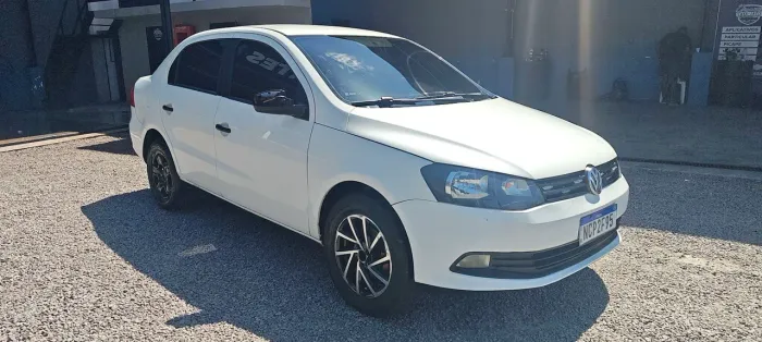 Volkswagen Voyage Trendline 1.6 T.flex 8V 4P 2015