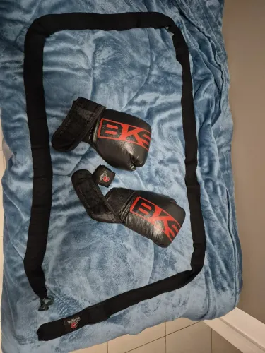 LUVAS DE MUAY THAI