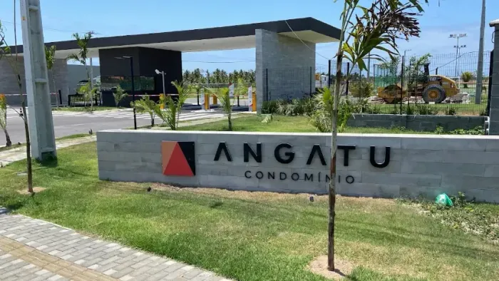 Terreno no Condomínio Residencial Angatu (240m²), Quadra E, Lote 9 (E9).