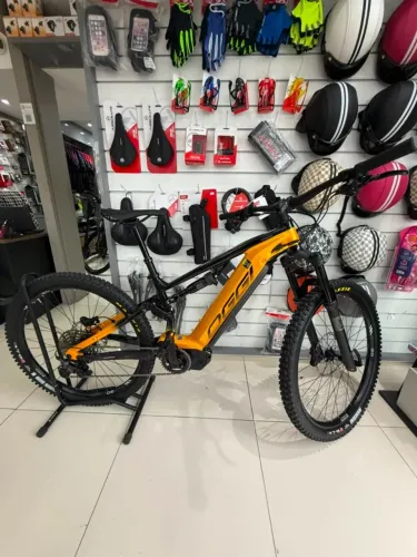 BICICLETA ELÉTRICA MTB OGGI RAZZO T-130 CUES