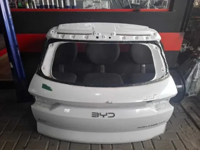 Tampa traseira byd song pro 2024 2026 original