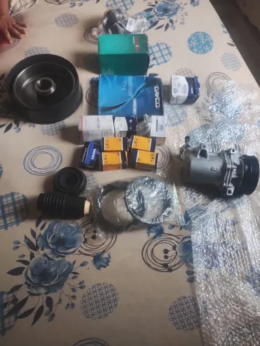 Vendo peças do carro Sandero