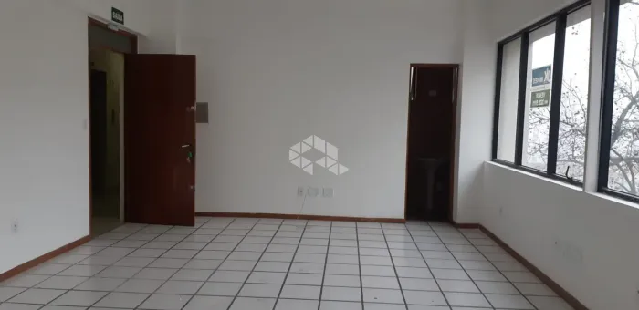 SALA COMERCIAL NA PINHEIRO MACHADO FRENTE AO HCAA