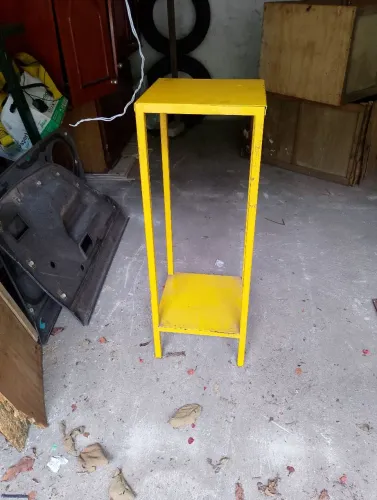 Mesinha de Ferro (Muito Resistente)