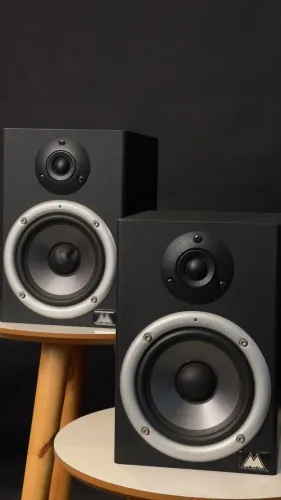 02 Monitores M Audio Studio Phile Bx5 (Comprado no Japão)