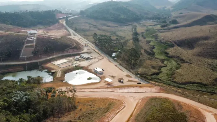 Imperdível!!! Lotes em condomínio fechado com mensais de R$399,00