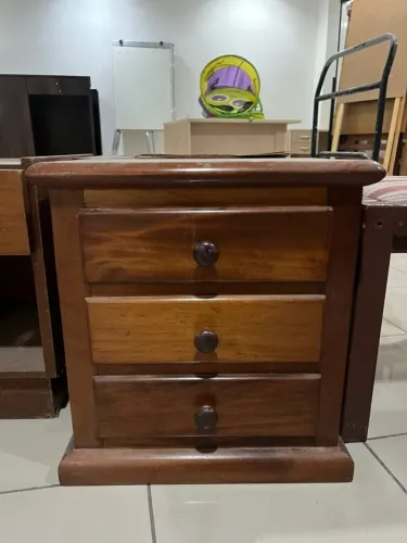 Mesa de cabeceira