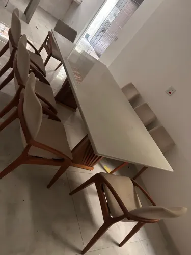 Mesa madeira maciça