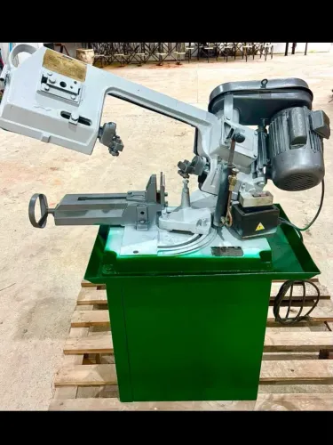 Serra fita  com regulagem de grau 3 velocidades 220 v monofásico