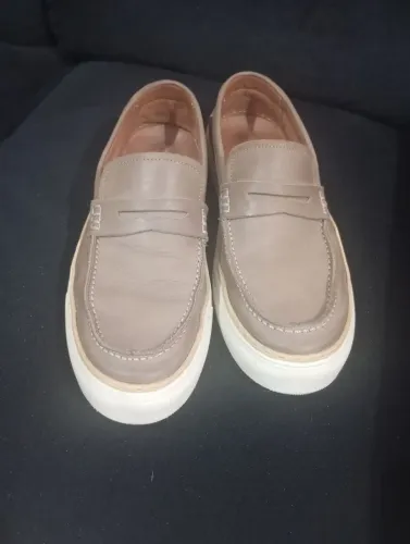 Mocassin casual de couro bege