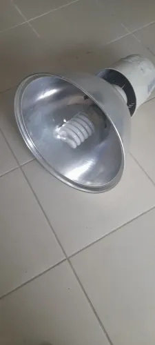 Luminária para galpão