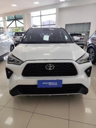 Toyota Yaris Cross XRE 1.5 16V 5p Aut. (Híbrido) 2026
