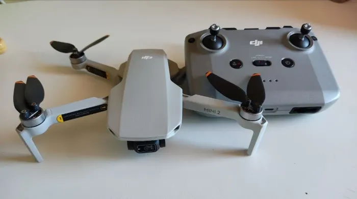 VENDO DRONE DJI MINI 2
