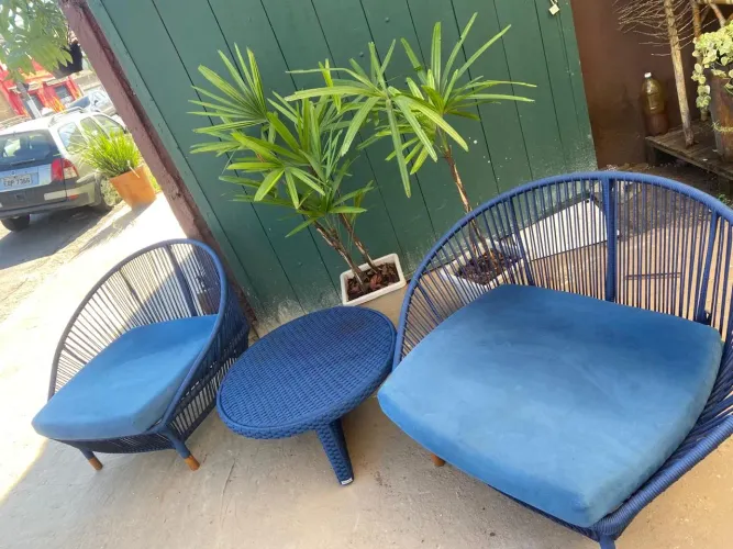 Conjunto de 2 poltronas e uma mesinha em corda náutica