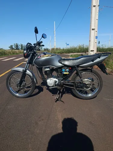 Vendo moto cg125 ano 2001 cinza