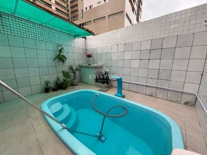 Sobrado à venda no Canto do Forte, Praia Grande | 3 quartos (2 suítes) com piscina e espaç