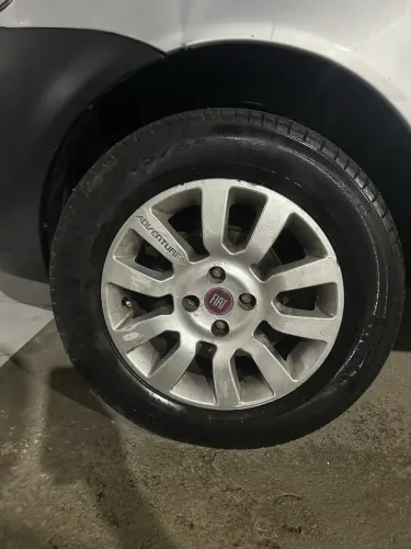 Rodas Fiat adventure aro 15
